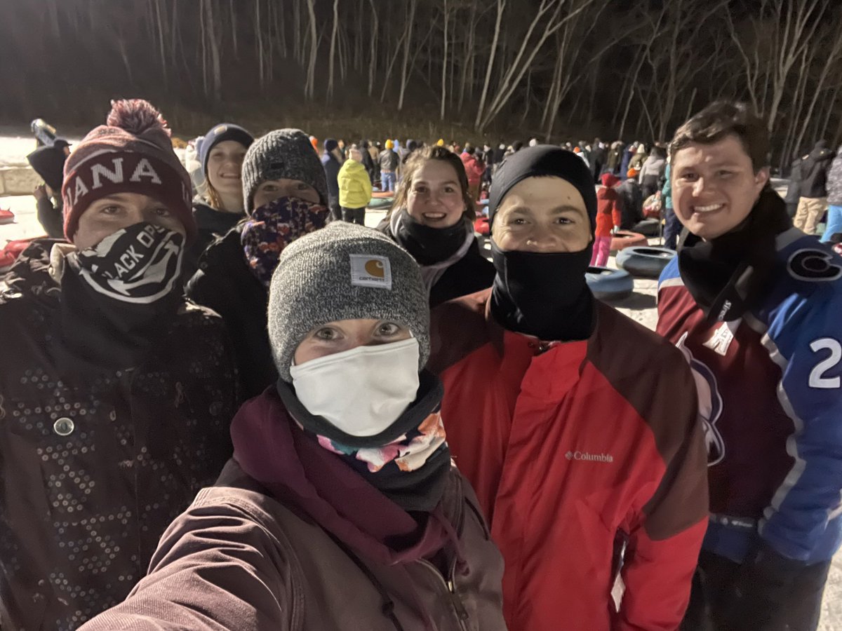 B_Carp01's tweet photo. Yesterday, I learned to snow ski! (Sort of). Conditions were really fast and icy so that made it even more difficult. But it was definitely an experience! #skiing #snowskiing #ski #PerfectNorthSlopes https://t.co/jUTSmVojLj