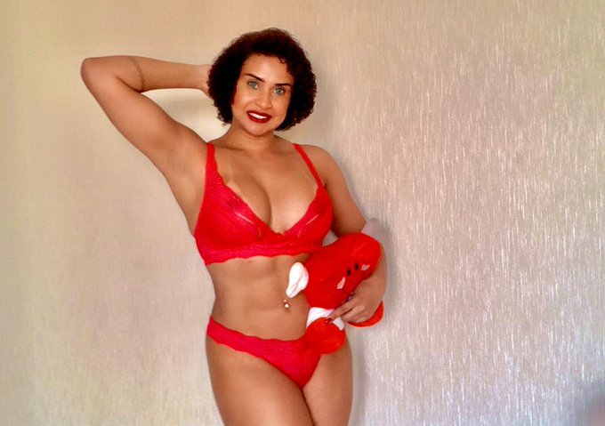 I'm ready for Valentine's Day, what about you? Come to watch me and be my Valentine, <3  #cammodel https://t<a href="/tag/cammodel"class="tags"><span>#cammodel</span></a>