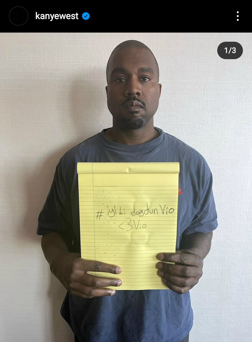 yato2m's tweet photo. KANYE'DEN TAM DESTEK #iyikidoğdunvio @kidmoti https://t.co/nfHRmjth2h