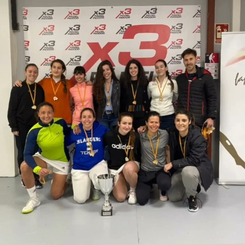 CTO. ARAGÓN POR EQUIPOS ABSOLUTOS DE 1ª CATEGORÍA
Cuadro masculino:
Campeones: Real Zaragoza Club de Tenis
Subcampeones: EM El Olivar
Cuadro femenino:
Campeonas: Real Zaragoza Club de Tenis
Subcampeonas: Padel Indoor Aragón
