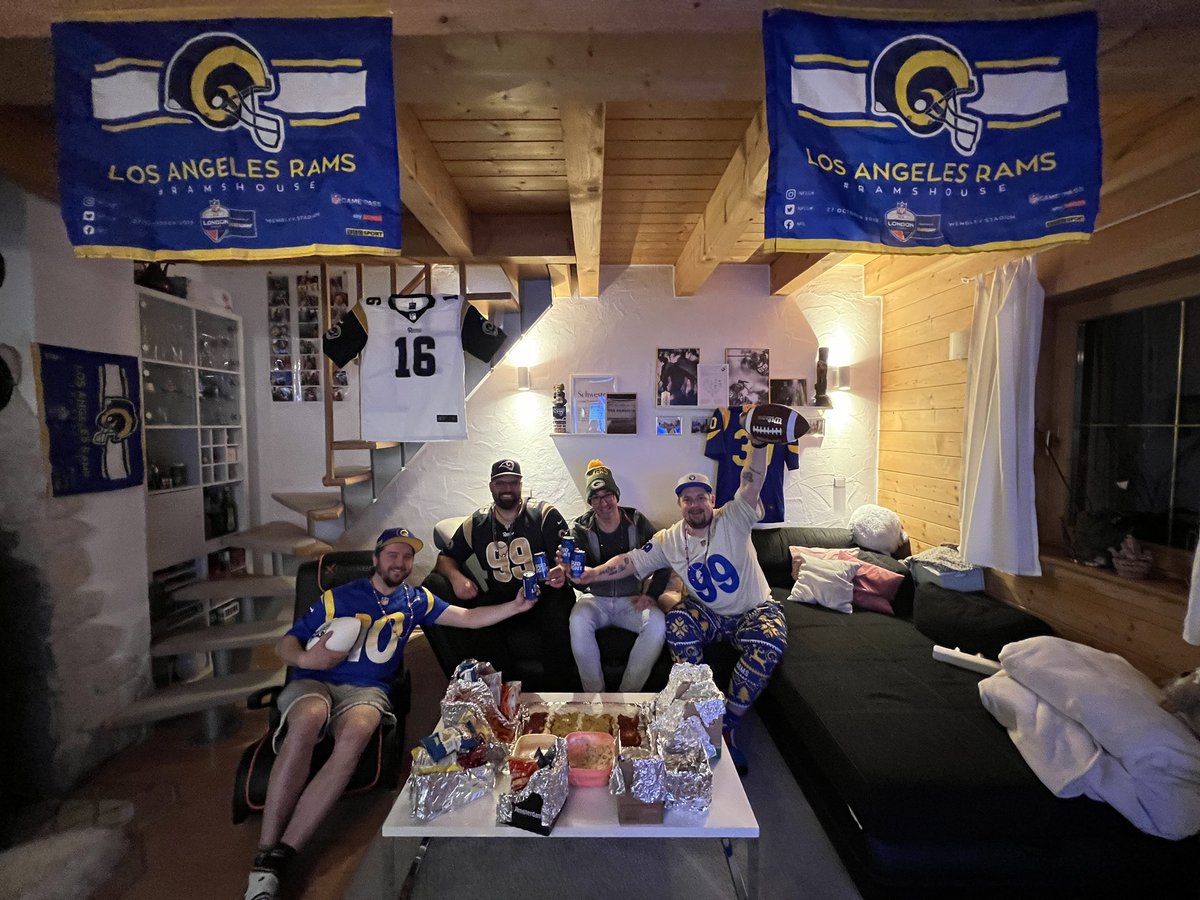 Marcel_Ehrhardt's tweet photo. #ranSB56 Let’s go Rams wir sind ready @Icke41 https://t.co/iQ0IdSS8Sf