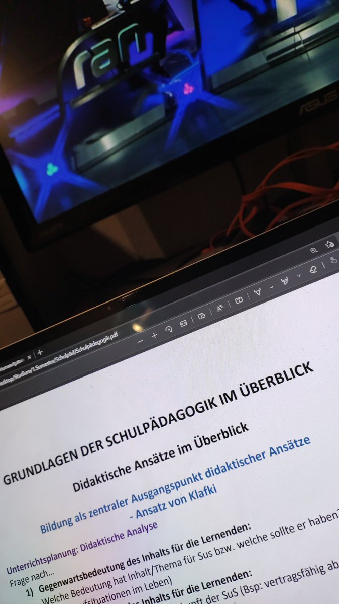 krassonaut's tweet photo. Für den superbowl bereit für morgen nicht so😅#ranNFL #ranSB56 https://t.co/XWxV2IN1c4