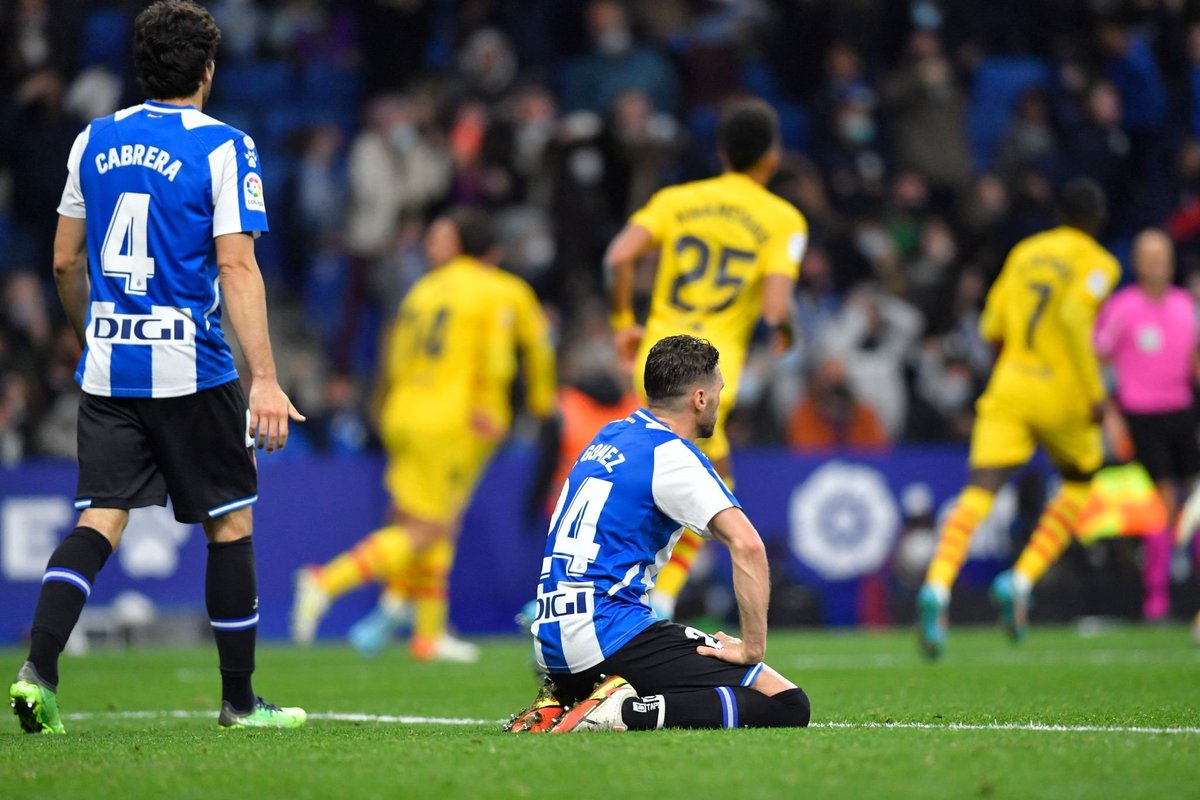 Матч реал мадрид эспаньол. Эспаньол счет. Эспаньол счет. Чемпионат испании. Барселона эспаньол прямая трансляция.