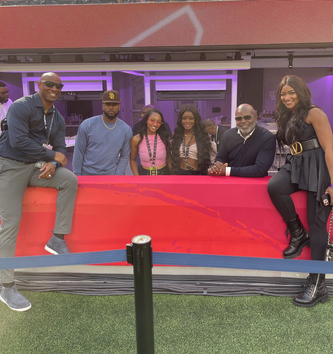 Jarrett Payton (@paytonsun) on Twitter photo It’s a family reunion. Great seeing my RB uncle <a href="/EmmittSmith22/">Emmitt Smith</a> and his fam. #SuperBowl #Cowboys It’s a family reunion. Great seeing my RB uncle <a href="/EmmittSmith22/">Emmitt Smith</a> and his fam. #SuperBowl #Cowboys