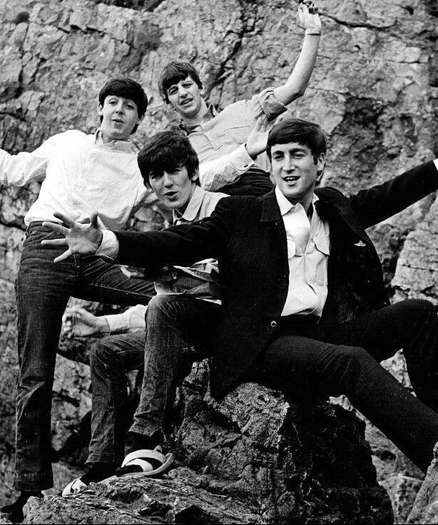 comfort for beatles stans (@comfort4beatles) on Twitter photo 