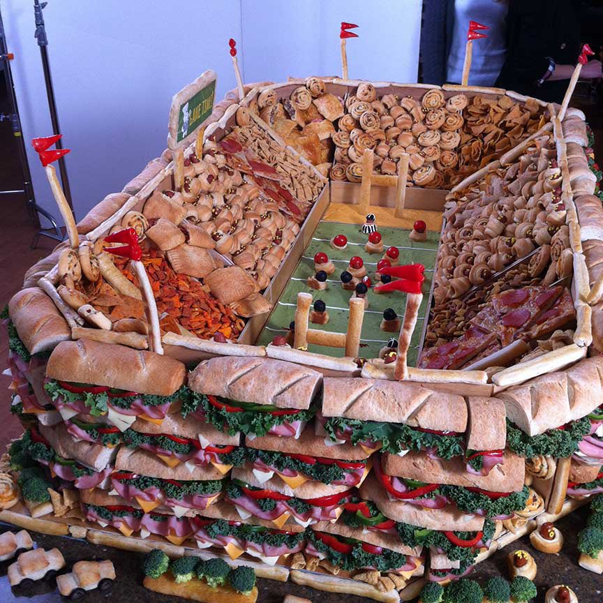 lemonmomcanada's tweet photo. Time for a snack 🏈🏈

Whoever did this…needs to find and feed me 🤣 #SuperBowl https://t.co/dO0rraPpmN