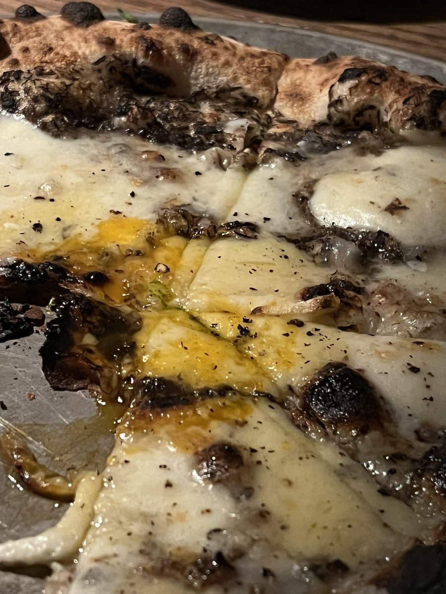 PointLand's tweet image. Disfrutando en #Parkingpizza con la family 🥰