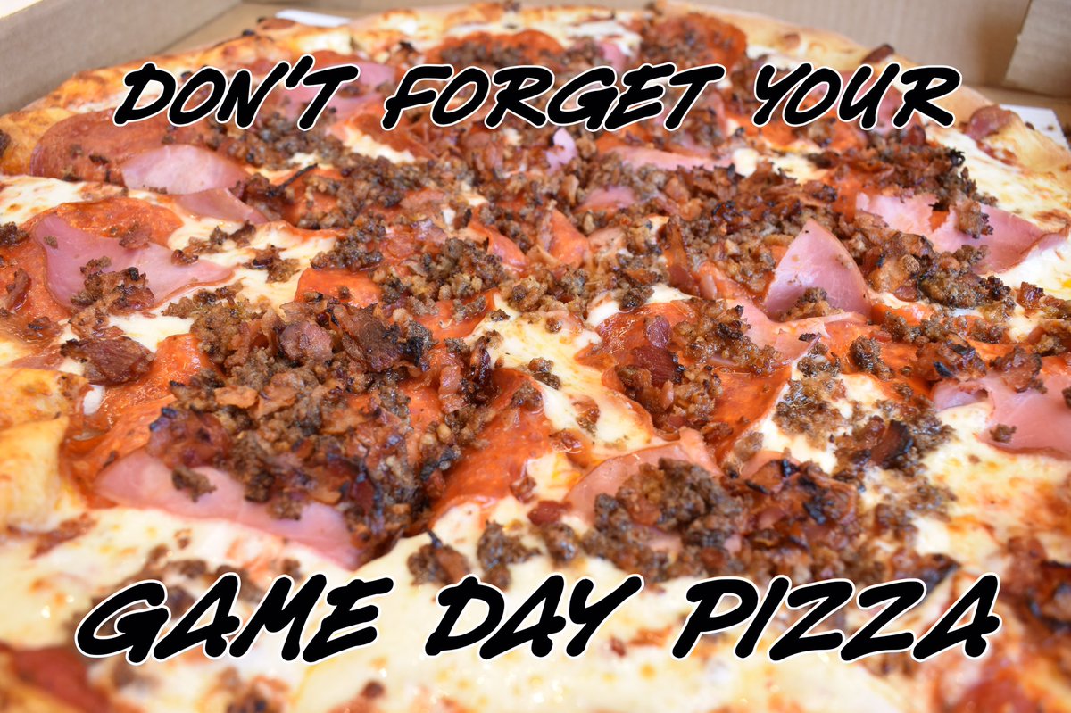 We are getting closer to kick off! 🏈Don’t forget your pizza for the big game! We deliver through Doordash and Grubhub. 🍕🚗🚙
.
.
.
#lhpizza #omahapizza #omahafoodies #omahafoodie #foodiesofomaha
