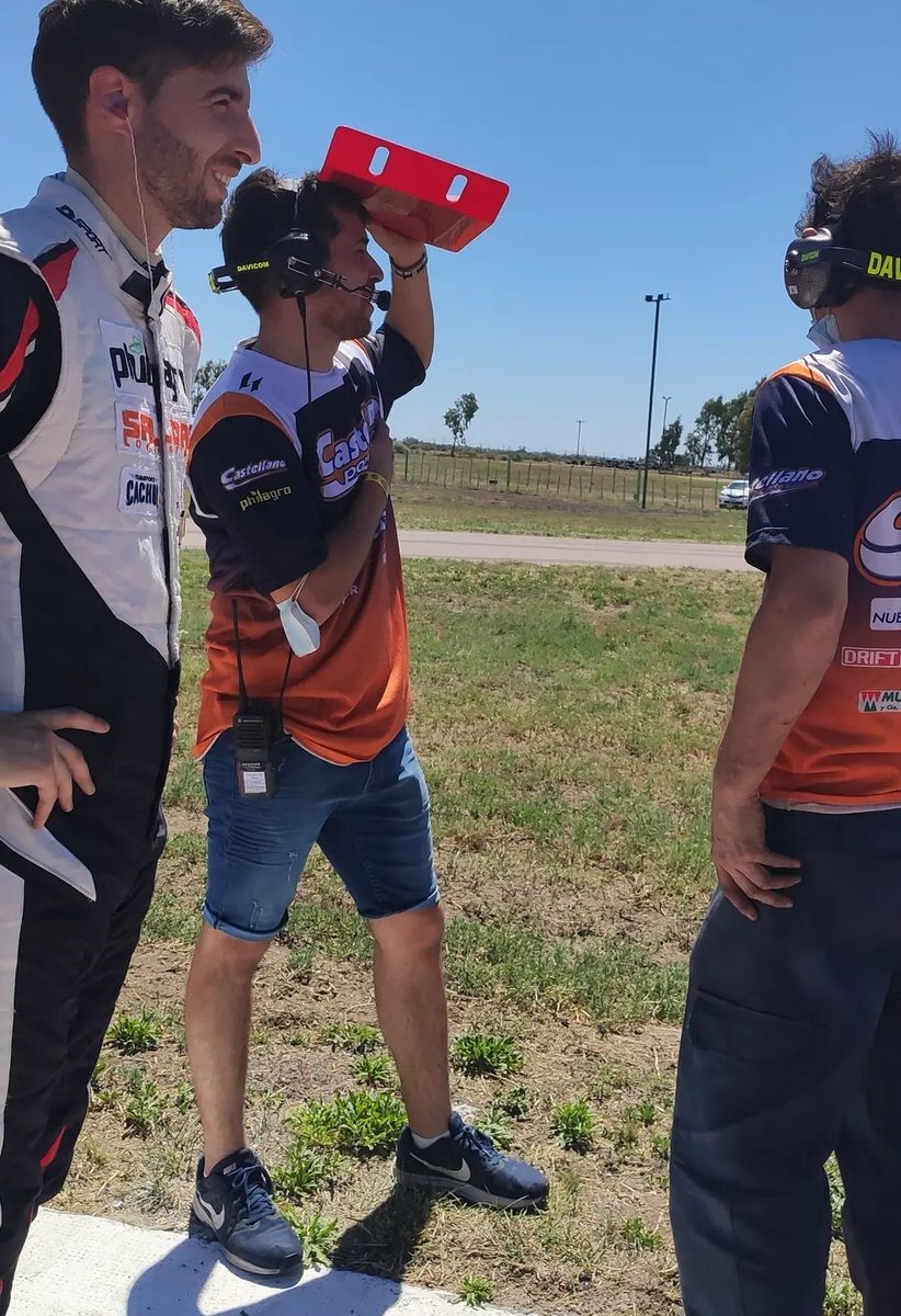 ClaudioBarrueco's tweet photo. La cara lo dice todo: Iván Ramos cumplió el sueño de debutar en el #TC. Esta vez, más que nunca, el resultado es anecdótico.

¡Felicitaciones, "Terrible"! https://t.co/k5OfR7aGp4