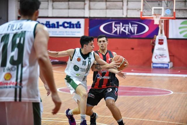 laligafederalok's tweet photo. #LaLigaFederal | División Entre Ríos 

@CentralCCE se quedó en el cierre y BH de Gualeguay se quedó con la victoria de visitante.

✍️https://t.co/b9o2z3uQ93 https://t.co/mqS8Fc8sPx