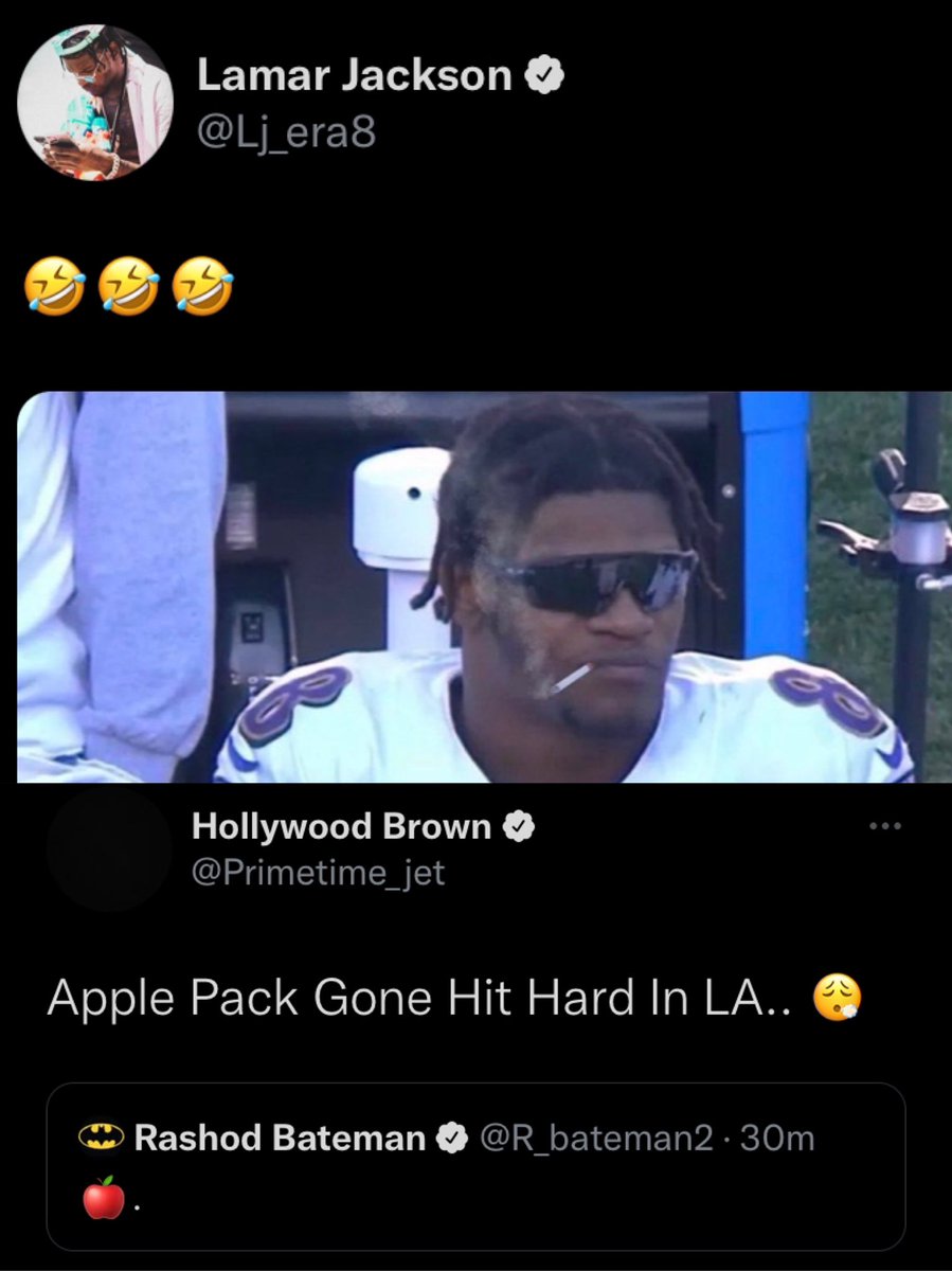 brgridiron's tweet photo. Now the Ravens are piling on Eli Apple 😳 https://t.co/usRvif7s3J