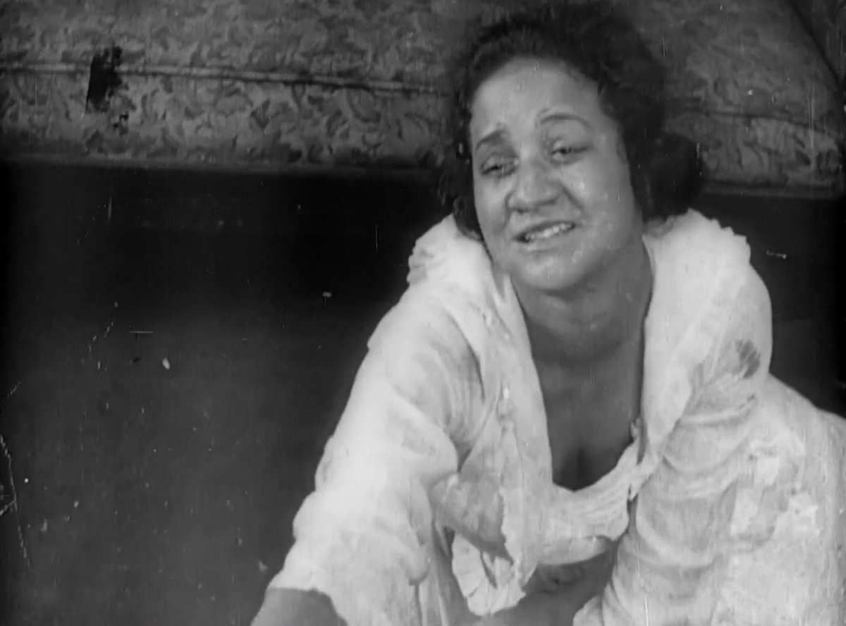 analgesicsleep's tweet photo. Evelyn Preer is so brilliant at emoting #SilentSundayNights #WithinOurGates  #TCMParty #EvelynPreer #SilentFilm #BlackHistoryMonth https://t.co/GJndkmtUzp