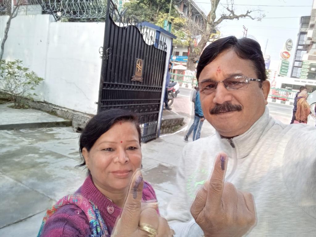 RajenderShah8's tweet photo. #VotingRound2 https://t.co/zvAJKz9bh7