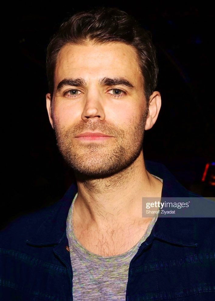 PaulWesleyOnly's tweet photo. Paul at #FanaticsSBParty Feb.12,2020 🏈
#PaulWesley https://t.co/vPQraBGfDI
