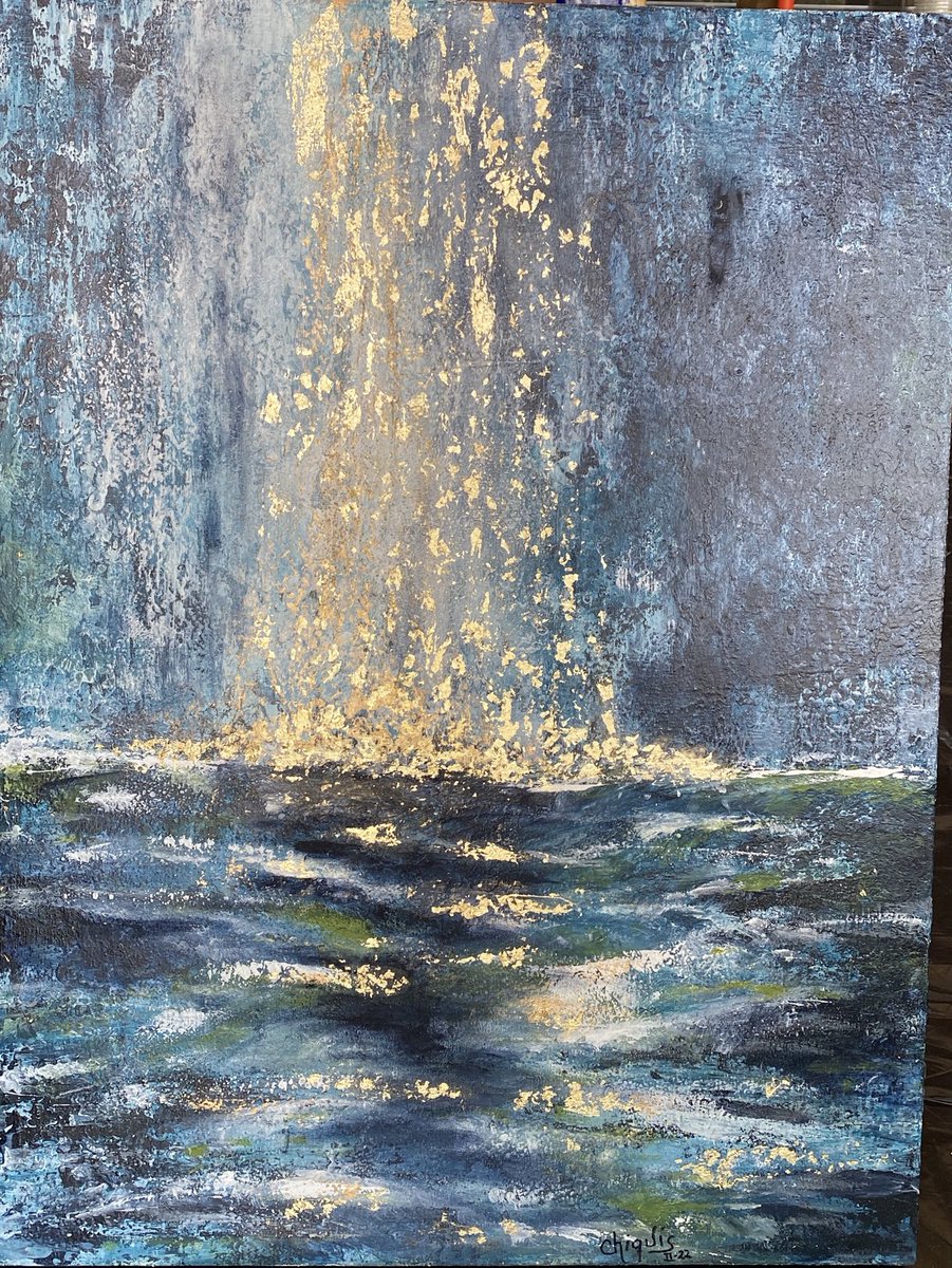ChiquisGG's tweet photo. Pintura abstracta con hoja de oro https://t.co/eT7Lp7fjAZ