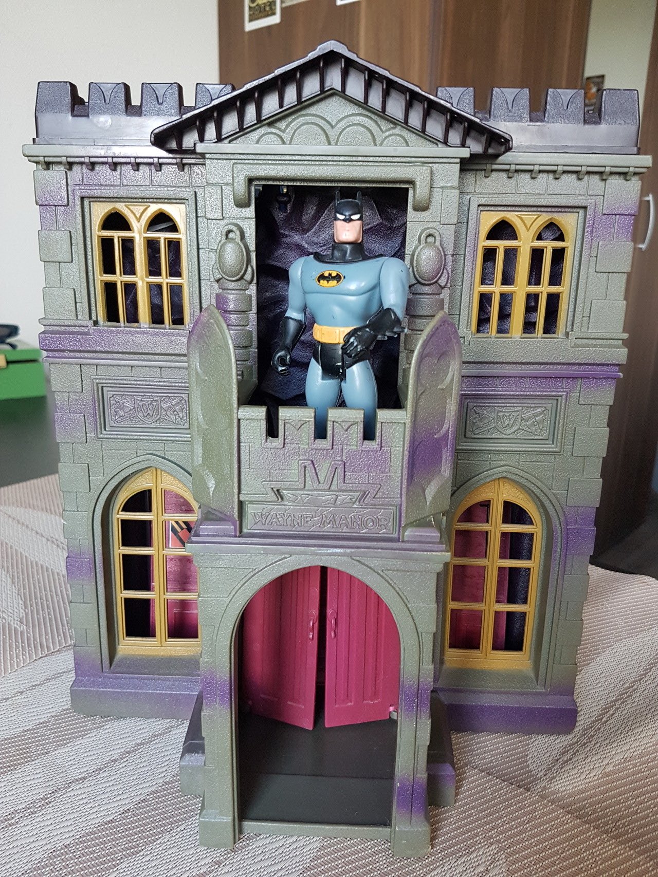Batman dollhouse deals