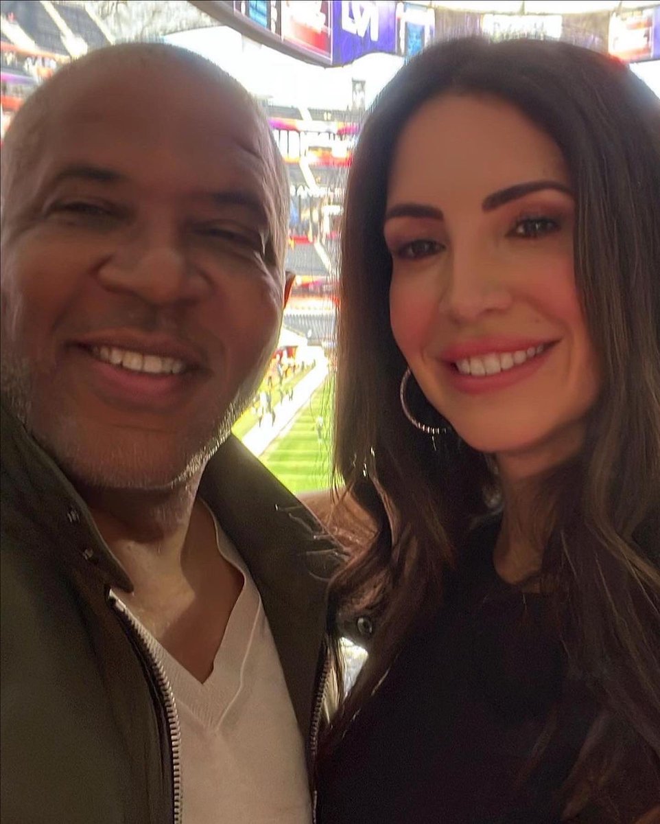 Supremacy_Movie's tweet photo. from @HopeDworaczyk 
•
Trying out this new owner of team idea. #superbowl
•
How’s it look on Hope and @RFS_Vista? #denverbroncos @Broncos https://t.co/WtZVF7AXsJ