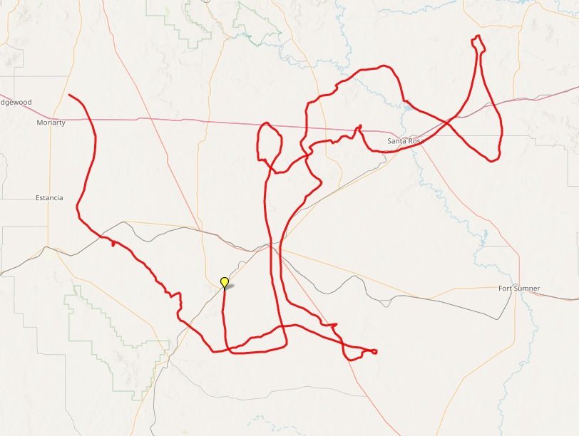 stratoballoon's tweet photo. Current position of the three @RavenAerostar #Thunderheads in flight right now:
#HBAL574 (blue) near Hawaii
#HBAL577 (green) above Mexico
#HBAL579 (red) above New Mexico https://t.co/XceGb7hCTn