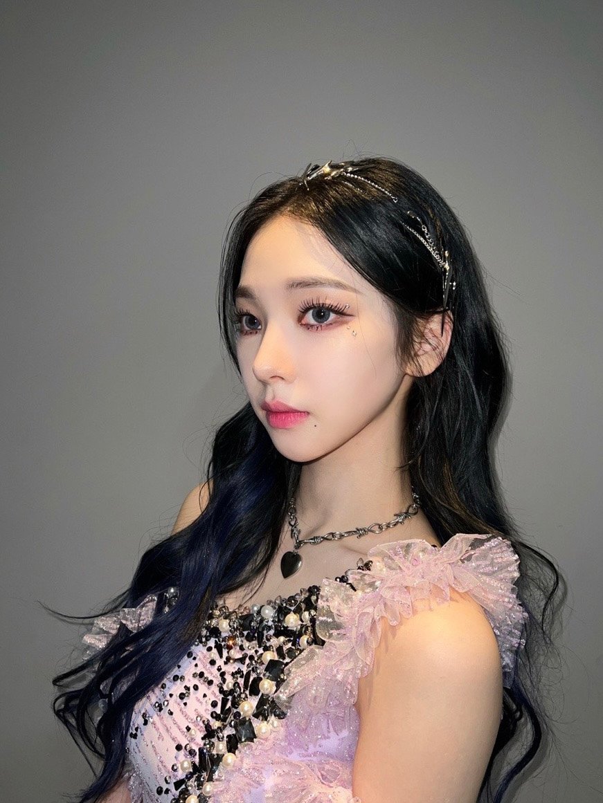 Hyunjin tweet media