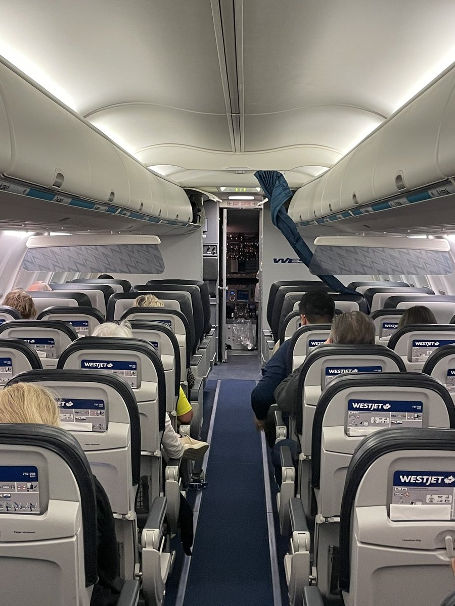 Another flight with 10 premium seats available. No upgrade as a platinum member nor the possibility to pay for an upgrade, hmmm. <a href="/WestJet/">WestJet</a>