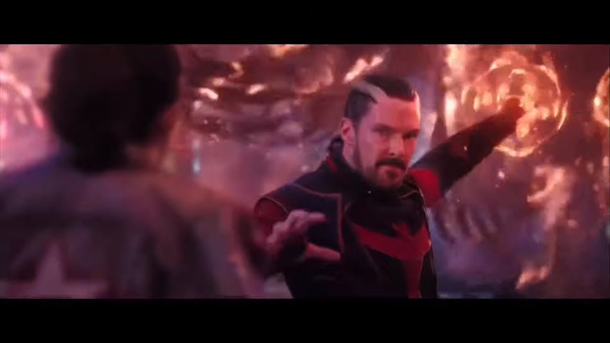 Доктор стрэндж: в мультивселенной безумия (2022). Доктор стрэндж мультивселенная безумия. Доктор стрэндж в мультивселенной безумия. Алая ведьма мультивселенная безумия 2022. Доктор стрэндж и мультивселенная безумия фильм 2022.