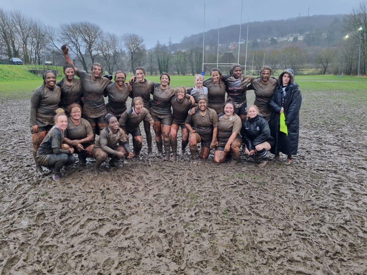 yarrow_ay's tweet photo. I have nothing but praise & positivity for @thurrockladies players who dug deep in atrocious conditions.
A good s**t game of rugby. No worries or concerns just a result to overturn in a month's time!
Congrats on a well deserved win @BathRugbyLadies always a battle!
#ThatPitch https://t.co/bSnlpI0aHs