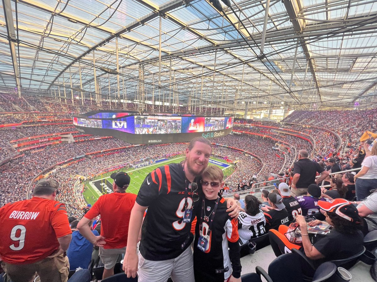 I’m so freaking jealous! Hope Fin is having the best birthDEY ever! #WhoDey