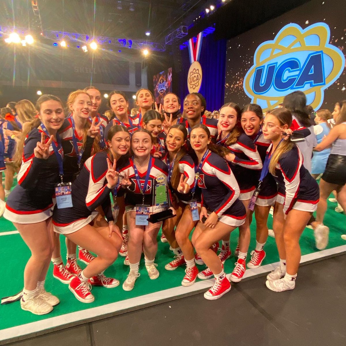 eagles_cheer914's tweet photo. 2nd PLACE IN THE NATION - SV D2 GAME DAY! These girls absolutely CRUSHED IT‼️ They proved the work is worth it. We could not be prouder of this AMAZING, well deserved WIN ❤️💙 #EHSVC #EaglePride #FamilyE #weareeastchester #dreambelieveachieve @Eagle___Nation https://t.co/T5r7TPjT2g