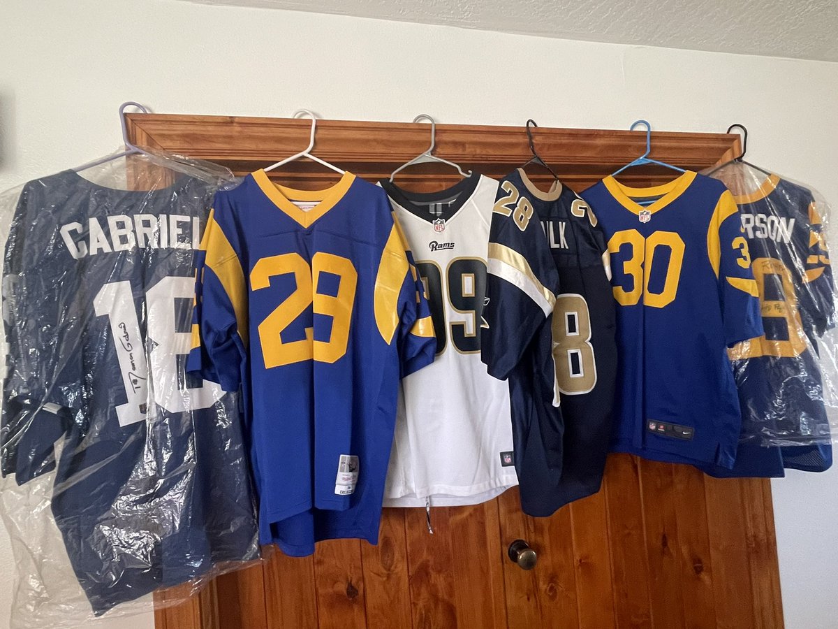 Let’s wrap up this win <a href="/RamsNFL/">Los Angeles Rams</a>