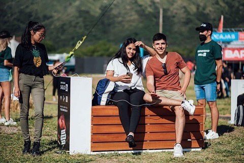 causantafe's tweet photo. Por primera vez en 27 años tu universidad estuvo presente en uno de los festivales más grandes de Argentina 🎸 https://t.co/wI6kret8RY