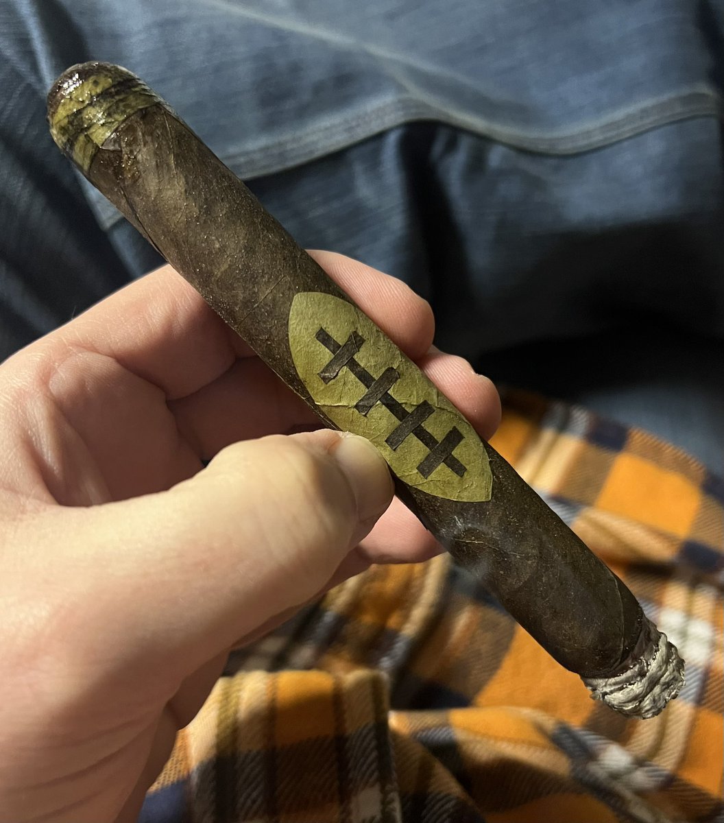 Smoking a <a href="/SerinoCigarCo/">Serino Cigar Co.</a> Gameday cigar from <a href="/stogiebird/">Stogiebird</a> CotM