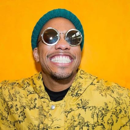 _PhilWarfield's tweet photo. No one:

Anderson .Paak at ANY given moment: https://t.co/guYhcakaHk
