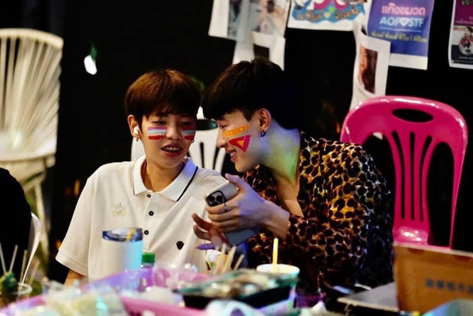 eiwxx_'s tweet photo. Happy Valentine 💕 #ไทยลาวดาวดวงเดียวกันxนุ๊กธนดล https://t.co/yUAj0Hp8l3