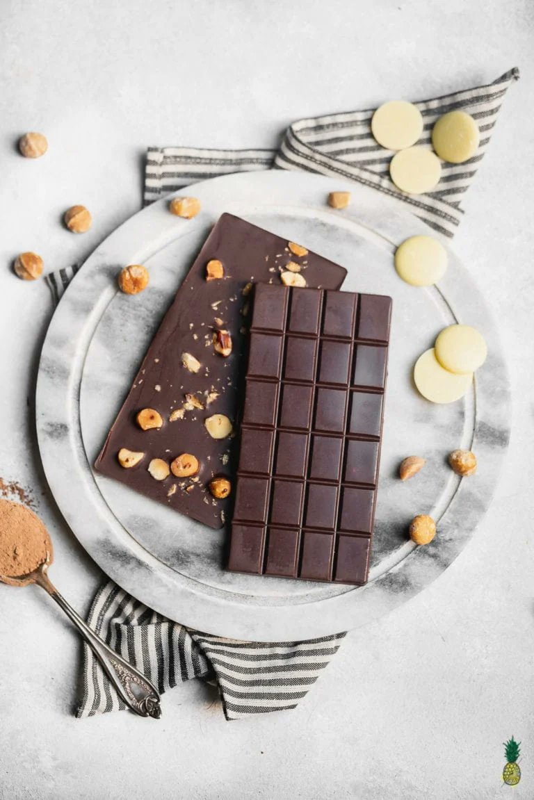 ༊*·˚ 𝑭𝒐𝒘𝒍𝒃𝒍𝒐𝒐𝒅、𝐵𝑙𝑦𝑡𝘩𝑒 .ᐟ (@hoiocast) on Twitter photo ㅤ
Mengangkat sepiring coklat batang yang baru saja selesai dibuat untuk diberikan pada <a href="/AequitaSIG/">𝑭𝑶𝑾𝑳𝑩𝑳𝑶𝑶𝑫, 𝒮𝒾𝑔𝓂𝓊𝓃𝒹</a>. Si kembar tertua memamerkan senyuman lebarnya.
ㅤㅤㅤㅤ❛ Sigu! Sigu! Selamat hari Valentine~! ♡ Blythe buat coklat untuk Sigu! ☆ ❜
ㅤ ㅤ
Mengangkat sepiring coklat batang yang baru saja selesai dibuat untuk diberikan pada <a href="/AequitaSIG/">𝑭𝑶𝑾𝑳𝑩𝑳𝑶𝑶𝑫, 𝒮𝒾𝑔𝓂𝓊𝓃𝒹</a>. Si kembar tertua memamerkan senyuman lebarnya.
ㅤㅤㅤㅤ❛ Sigu! Sigu! Selamat hari Valentine~! ♡ Blythe buat coklat untuk Sigu! ☆ ❜
ㅤ