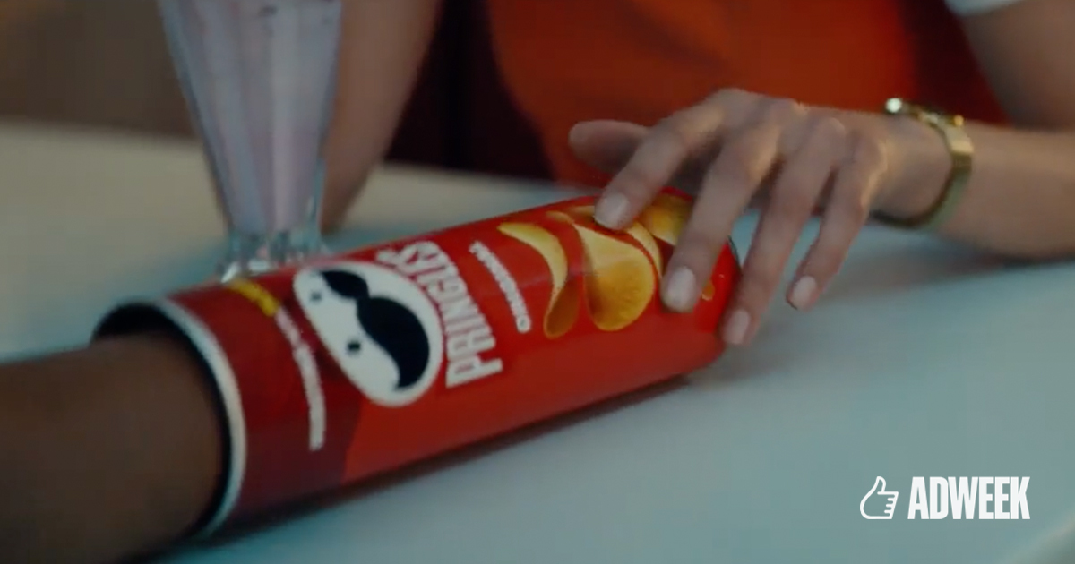 PRINGLES: It's good to know that life can actually go on if your hand gets stuck in a Pringles can. A well-executed story born of a wonderfully ridiculous premise that uses just the right amount of time. #BigGameReviews
