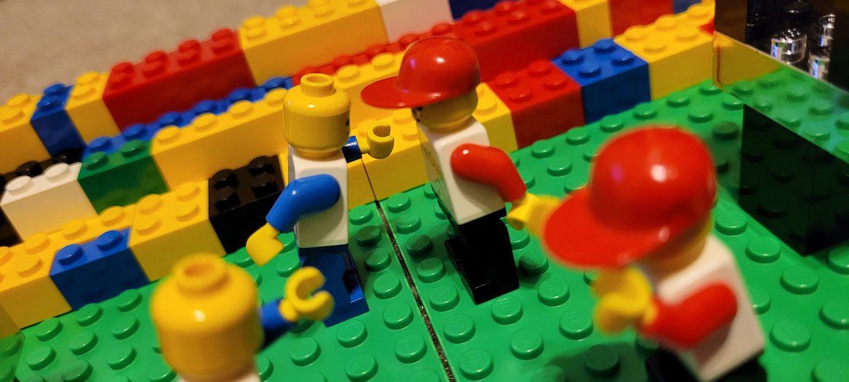 Darren Lyn tweet media