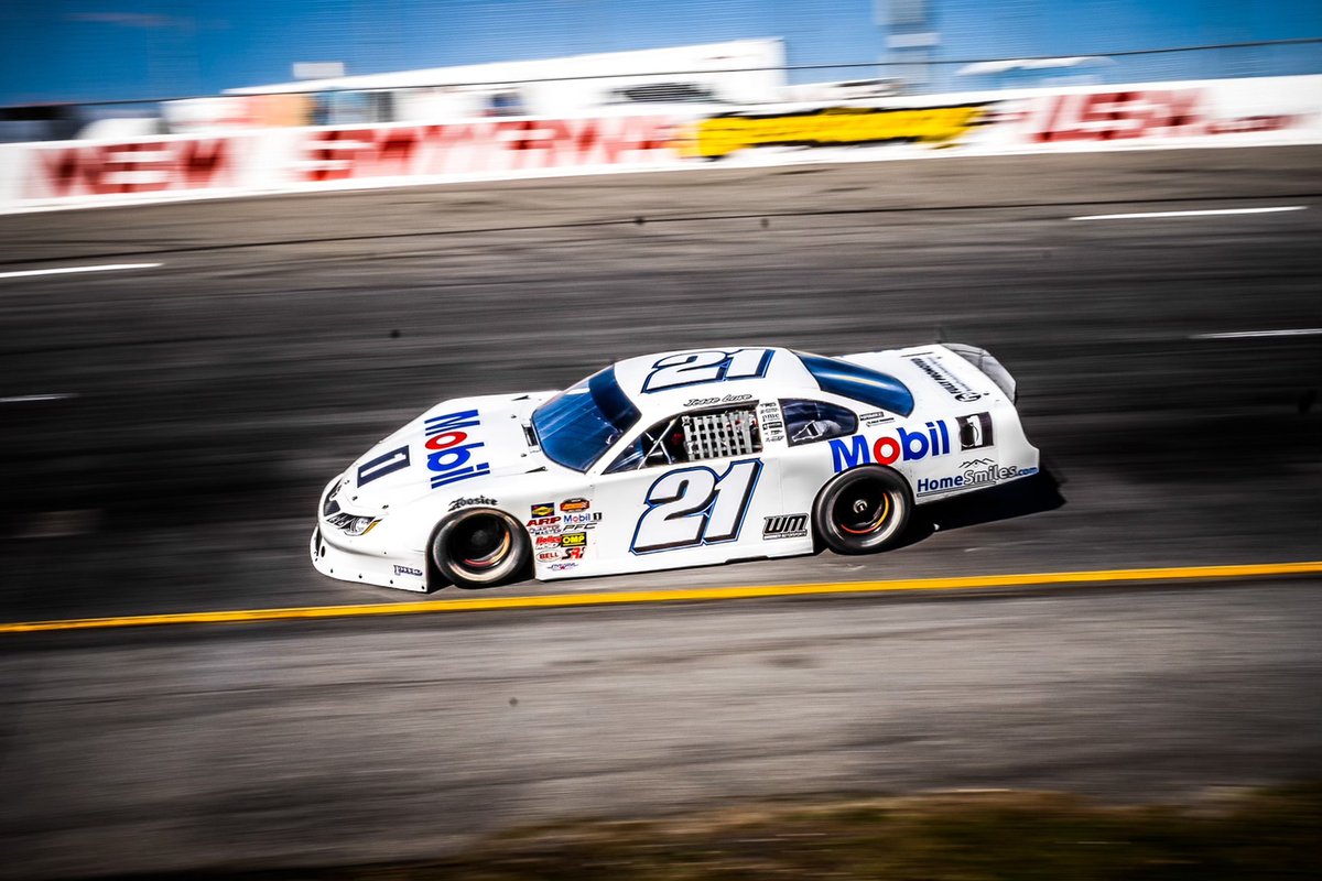 Finished our second night at Speedweeks P7. Qualified 2nd and started 7th with the invert. Hard to move forward in 35 laps with the competition here. Looking forward to tomorrows 100 lap feature. #TeamToyota