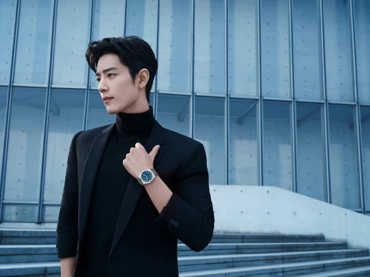 dramapotatoe's tweet photo. #XiaoZhan for Zenith https://t.co/4qO6UYRub3