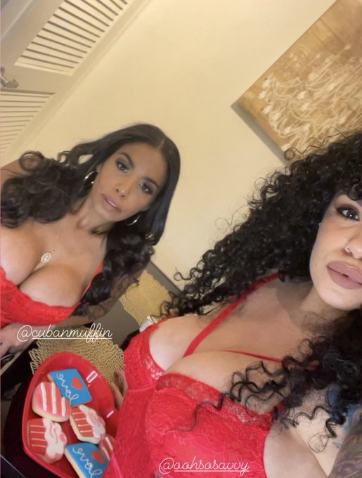 Mari | Aka | Savana Ginger’s pics and videos