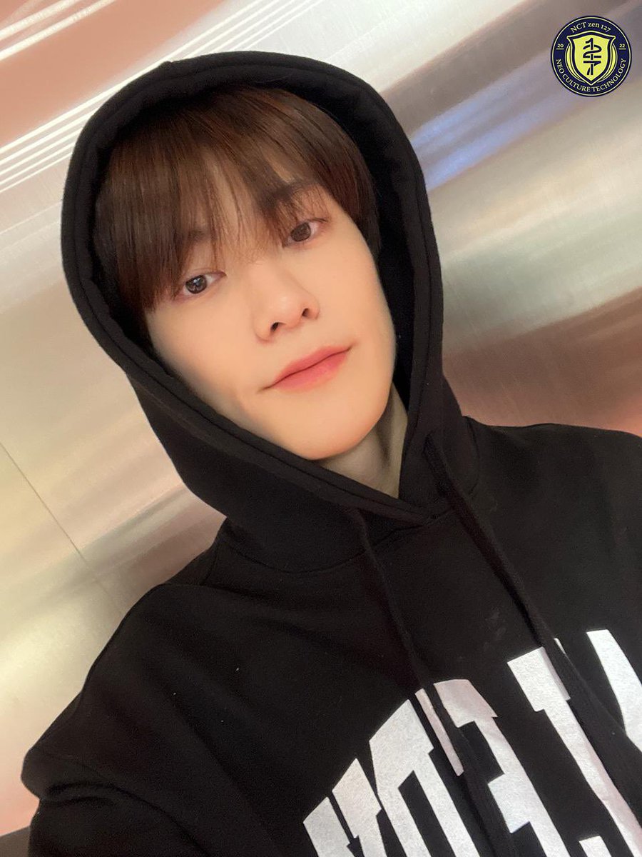 JJHLOOKS's tweet photo. #HAPPYJAEHYUNDAY https://t.co/DKC4Hrxq7v