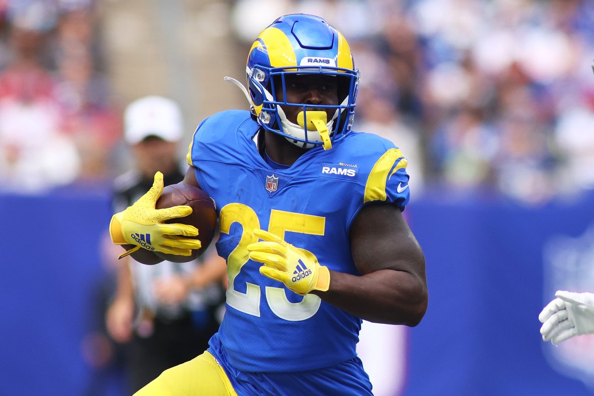 GAFollowers's tweet photo. Congratulations to the Los Angeles Rams for winning Super Bowl LVI and also all the ones with Georgia ties. https://t.co/n2CLbUKNM1