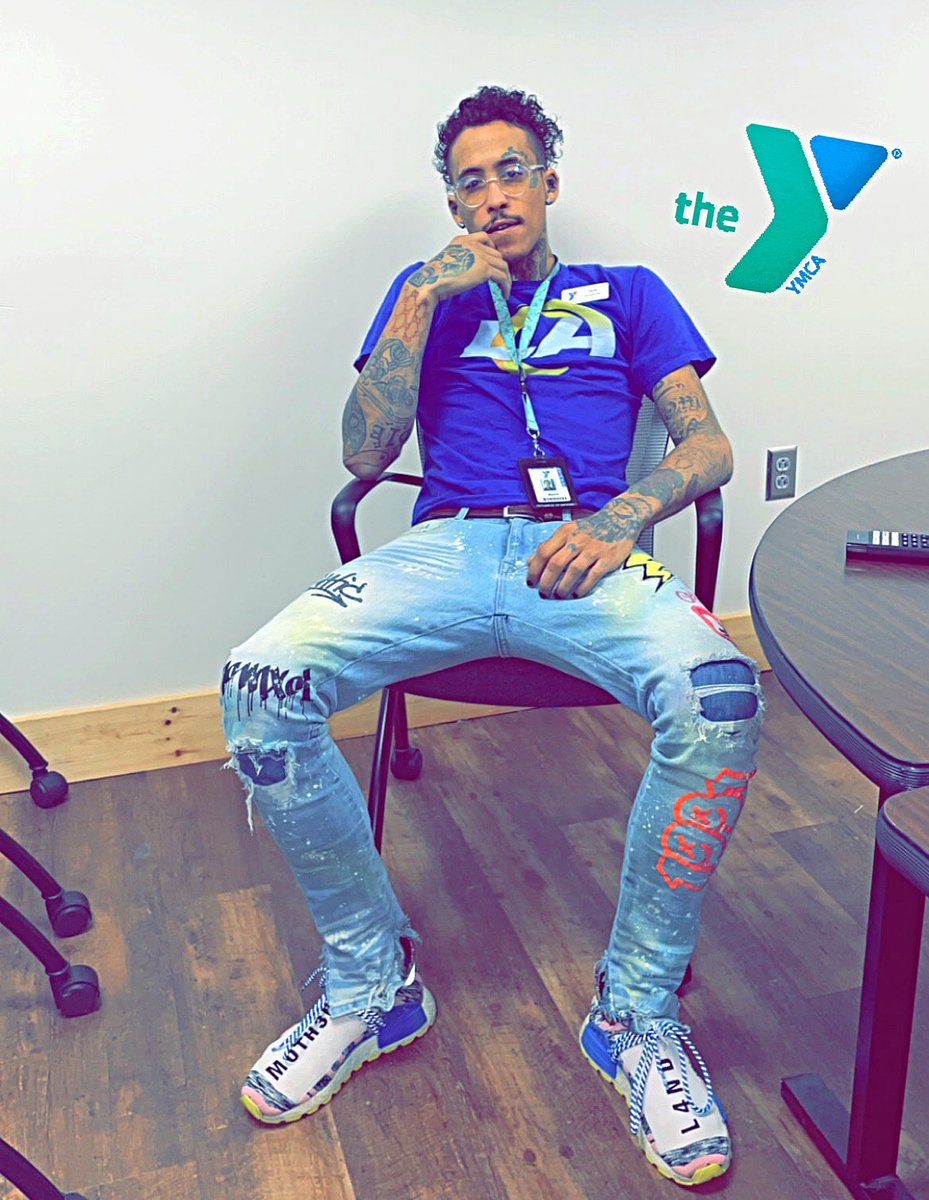 Leek2Tatted's tweet photo. I BELIEVED 💙🏆💛. https://t.co/1boxulq6e6