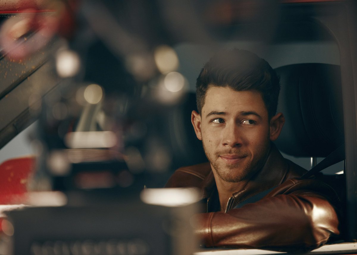 Nick Jonas tweet media