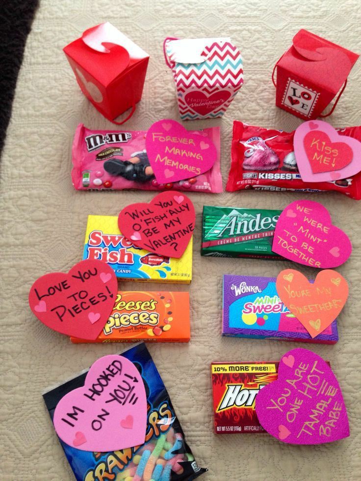 trsrtheworld's tweet photo. #Jaesahi short socmed au

•Valentine Boy•

Oh, it looks like Asahi started to receive some gifts 3 days before valentine's day. 

- Inspired by the song "Valentine Girl" by Loona 1/3 :)

FebLOVE with Jaesahi 
#JaesahiLoveGrows
#JaesahiFicfest https://t.co/Gt1fuAUkLA