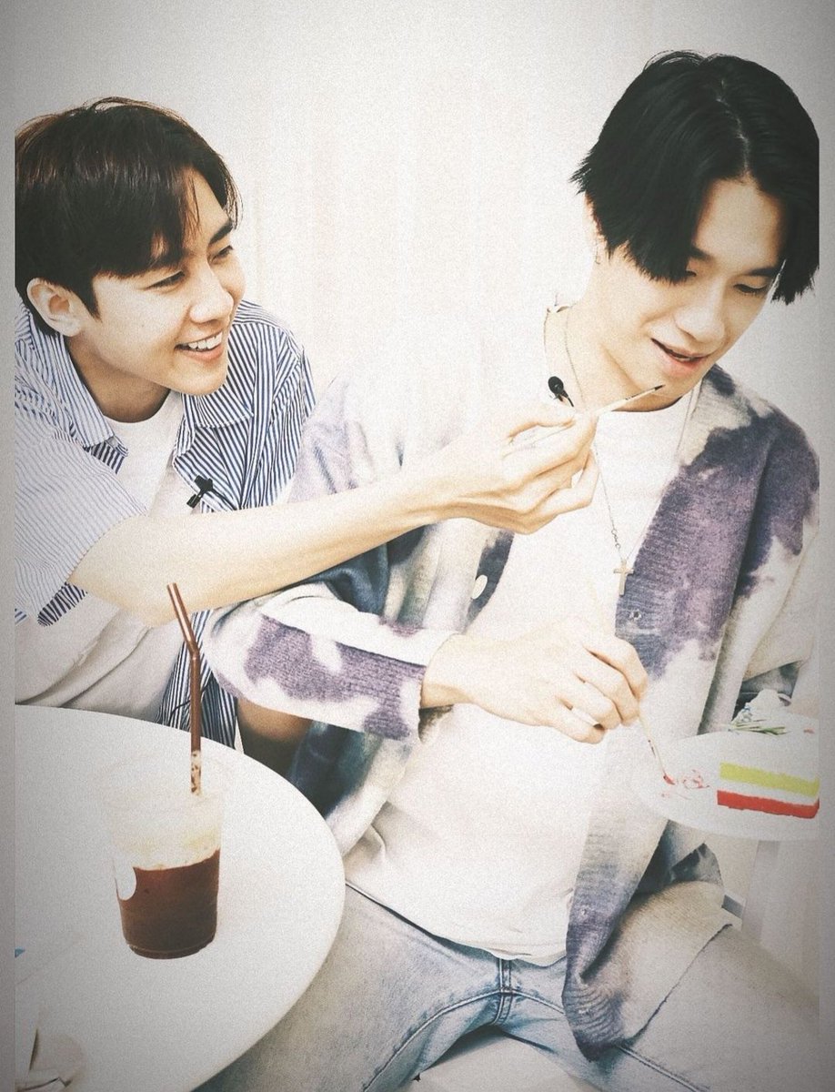 Anothersiwat's tweet image. I don&apos;t know how much &apos; I Love You &apos;... 🥺🥺
Stay here, love each other like this... 🖤🦖
I wish Happy Valentine day.. 
#DayoflovePROMMARK
#ANOTHERBOYTJ 
#MSIWAT 
#prommark1stmyanmarfan