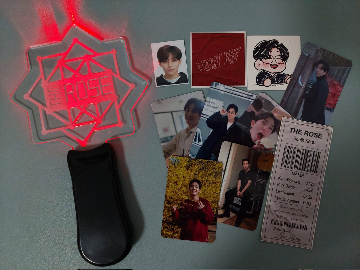 broseia131's tweet photo. thank youuuuu @ellrchive for helping me mapauwi The Rose LS😭 and keeping it safe^^ and to @nyuddaeng thank you so much for letting me adopt this precious LS and for the freebies! ^^ rose u ♡
#ellrigato https://t.co/8WliQltteZ