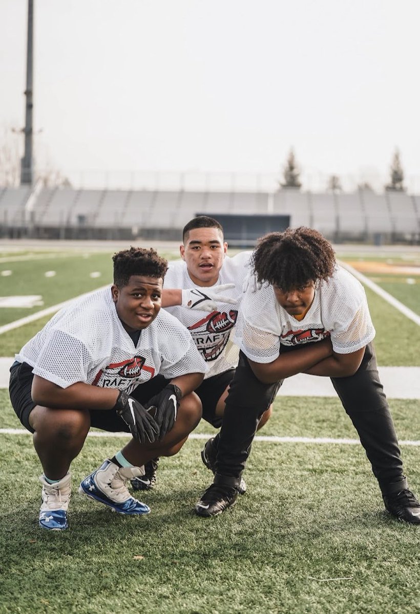 Crafting Linemen Camp 🏈💯