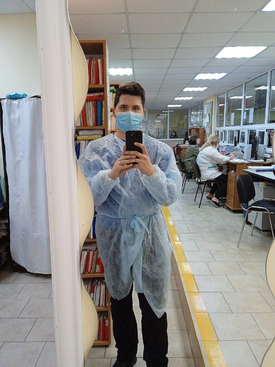 МЕДОТРЯД Гуманитарного колледжа
С 28 января 2022 г. волонтёры колледжа оказывают посильную помощь поликлинике 1 (Приморский, 24)