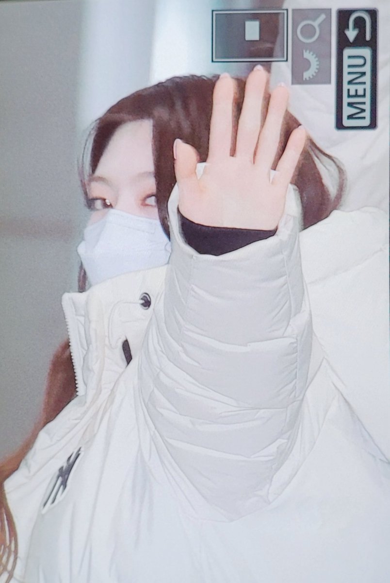 sd_seeun's tweet photo. 220214 preview

#스테이씨 #STAYC #세은 #SEEUN
@STAYC_official https://t.co/tlV3WzdYOT