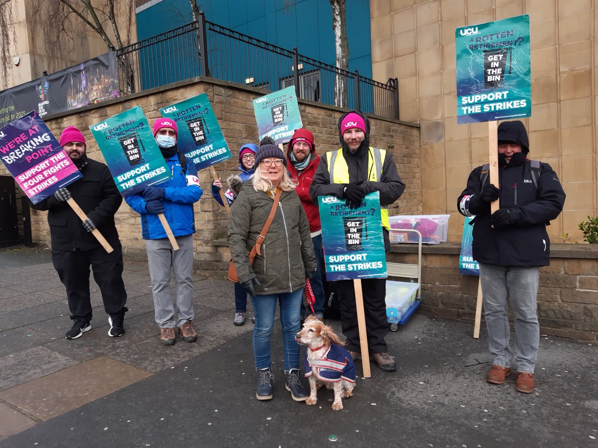 Maureen Pinder tweet media